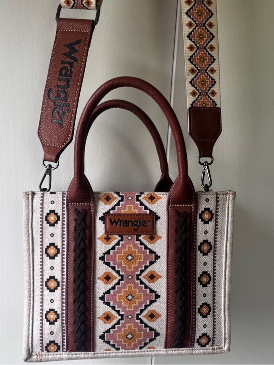 Wrangler Handbags - Wrangler Purse